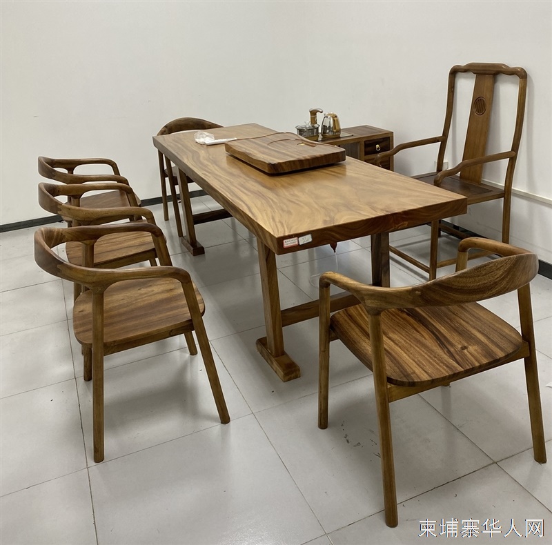 大班台/会议桌/办公桌/办公椅/茶桌/餐桌/餐椅/电视柜/茶几